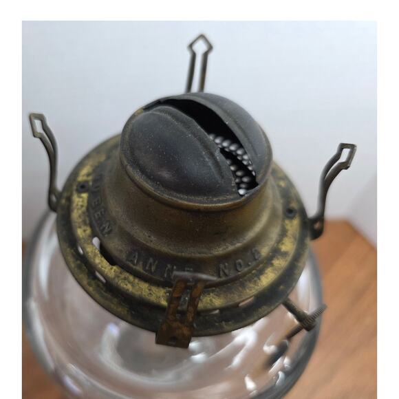 Queen Anne No. 2 Clear Glass Oil Lamp - Picture 6 of 7